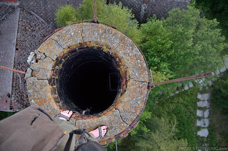 This is me around 3 years ago, standing on similar wall, but around 100ft above ground. Oh, remembering these times with a big smile on my face. Once I may write more about that, it was tremendous fun.