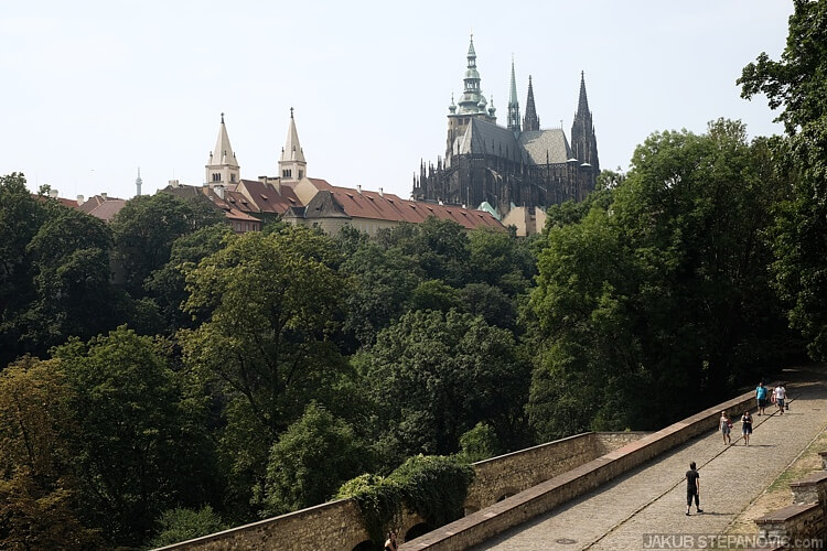 The towers to the left are the St. George's Basilica, a church founded around year 930 (!). The structure to the right is the Metropolitan Cathedral of Saints Vitus, Wenceslaus and Adalbert.