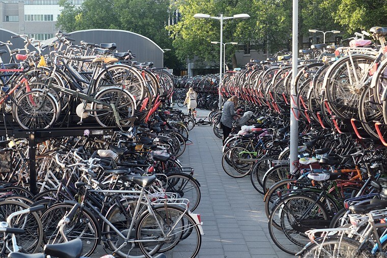 wherever are you from, you have probably seen a picture with thousands bikes in front of every train station, office,  mall and so on.