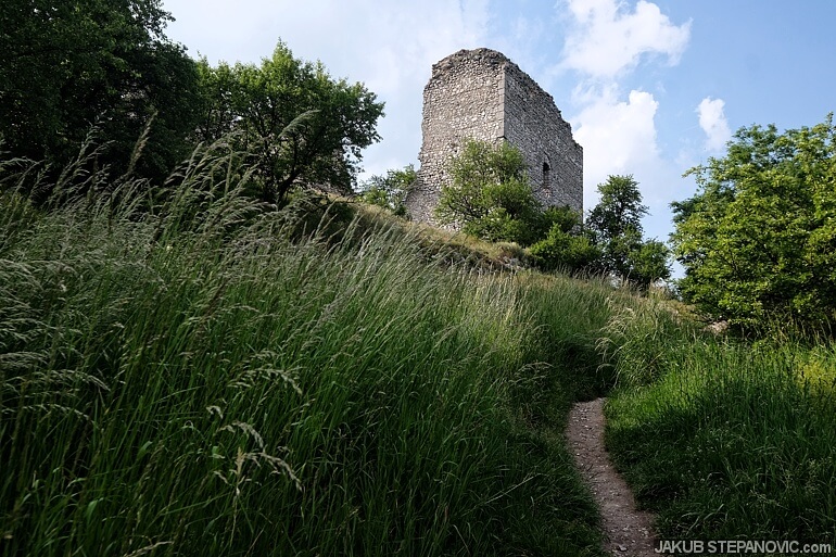  Sirotci Castle.